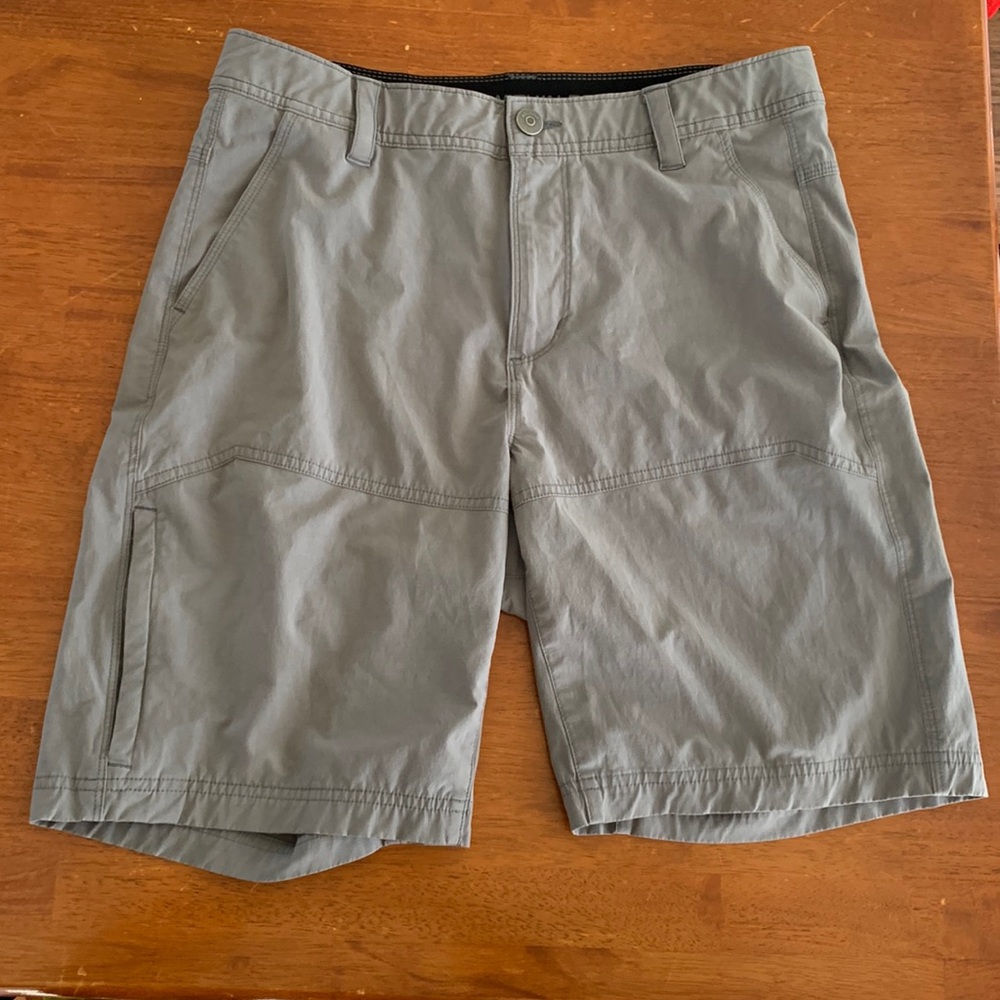 Men’s Ascend shorts